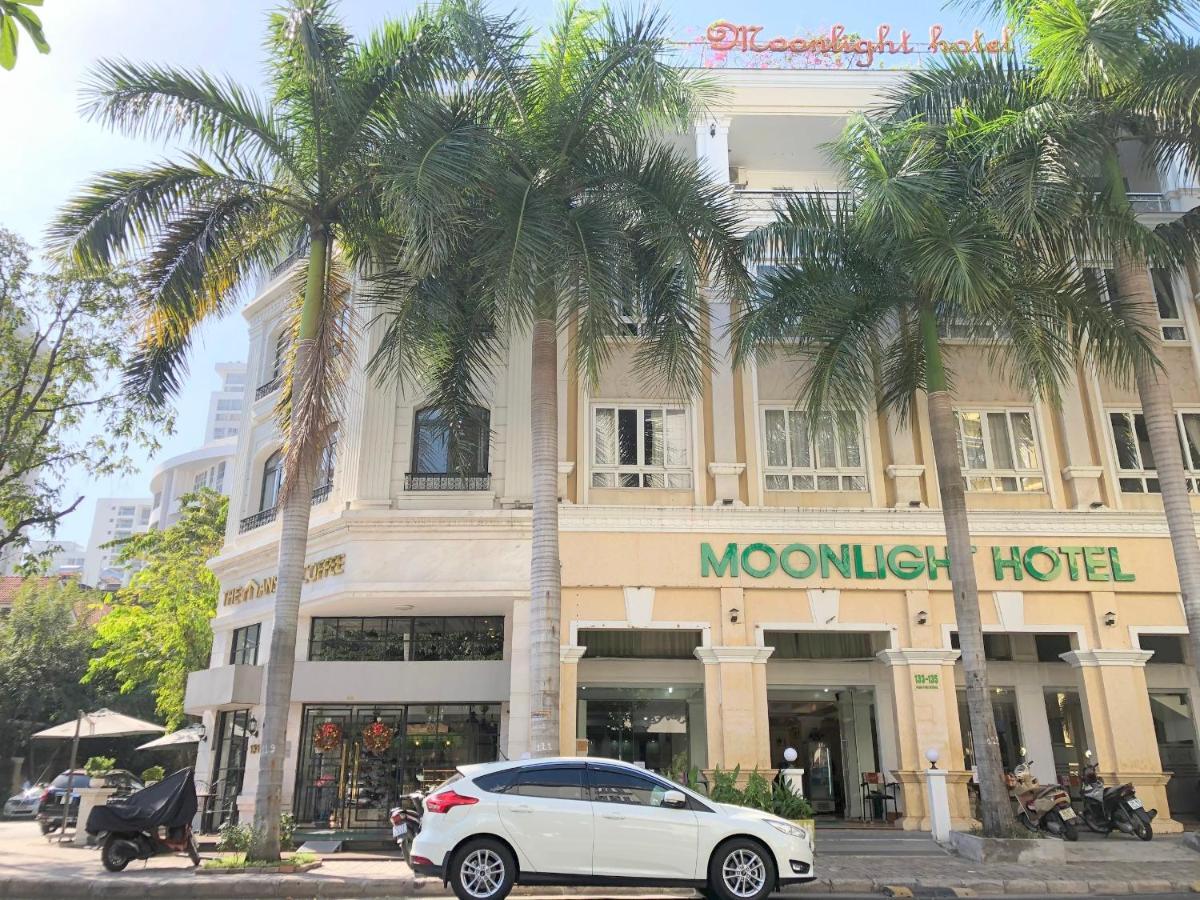 Moonlight Hotel Saigon South Хошимин Экстерьер фото